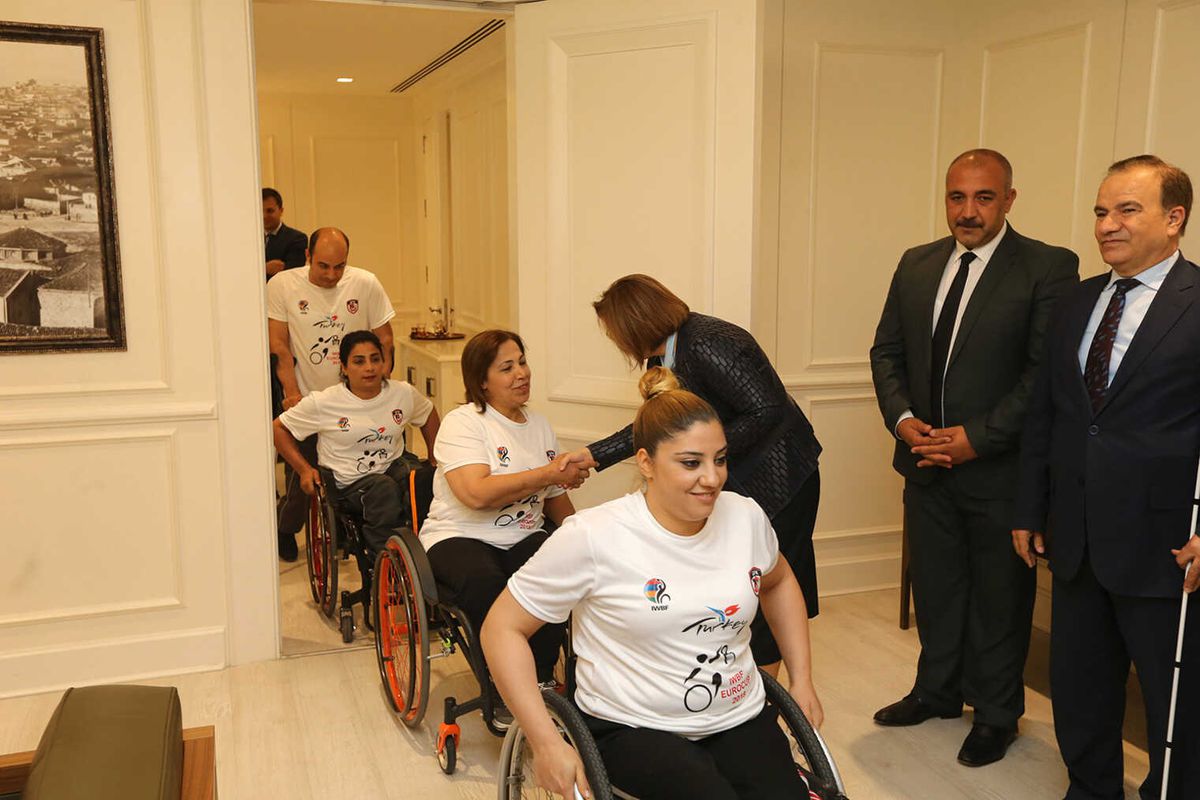 İki Ünlü Hemşehrimiz Elazığ\'da