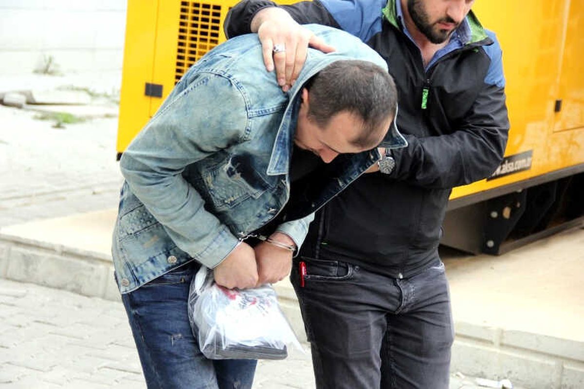 İstanbul\'dan Samsun\'a Uyuşturucu Getiren 2 Kişi Tutuklandı