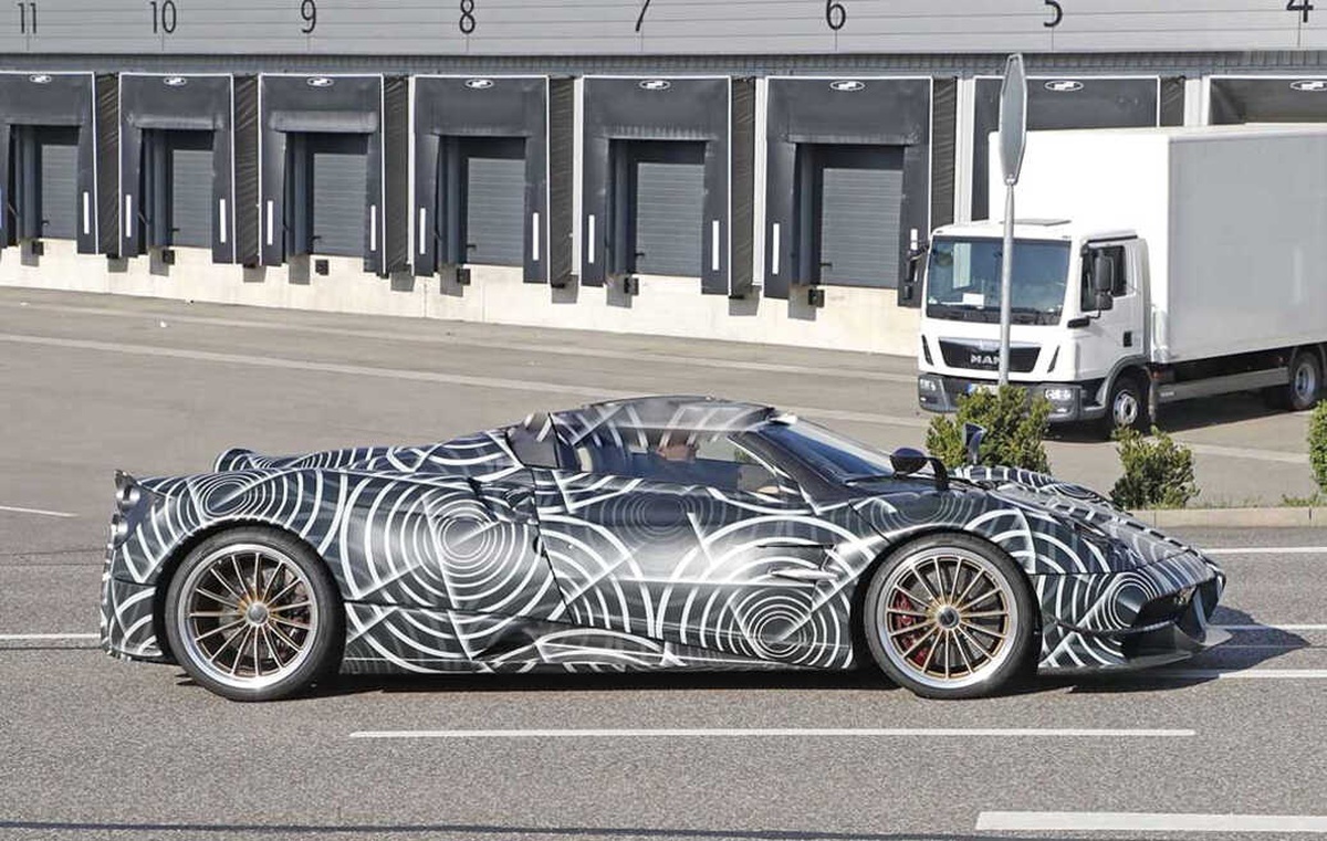Pagani Huayra Bc Roadster Serinin En Yeteneklisi Olacak