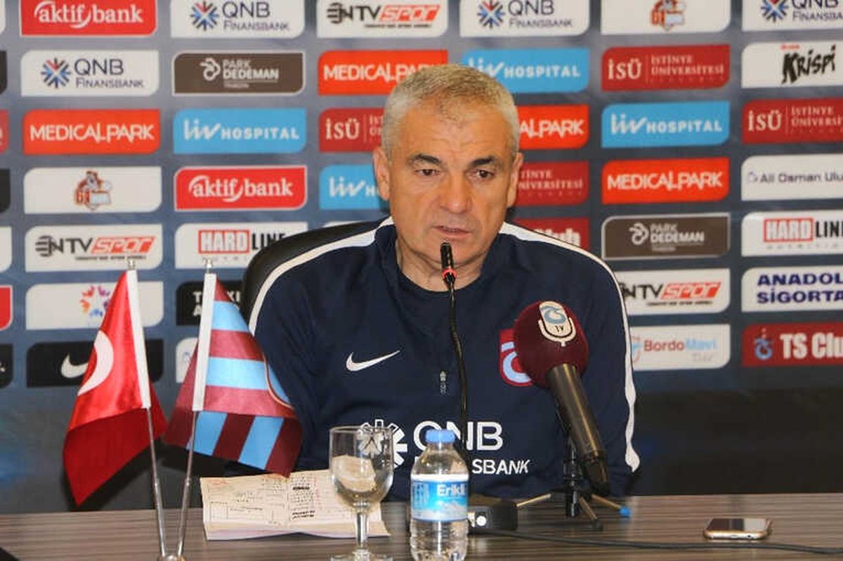 Rıza Çalımbay: "Maddi Sıkıntı Takımı Etkiliyor"