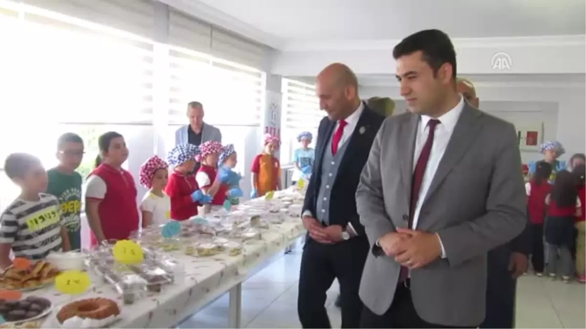 Sandıklı\'da Şehit ve Gaziler Yararına Kermes