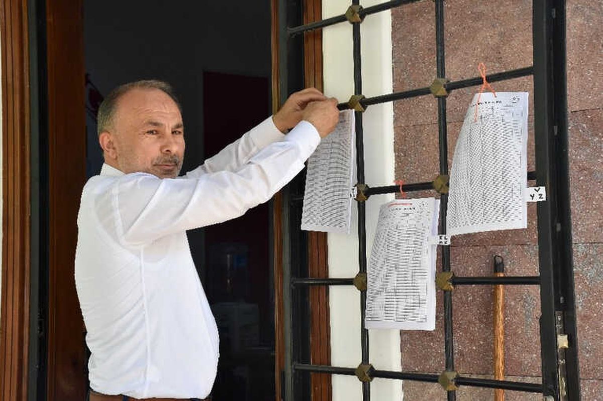 Türkiye\'de İlk Defa Sandık Seçmenin Ayağına Gidecek