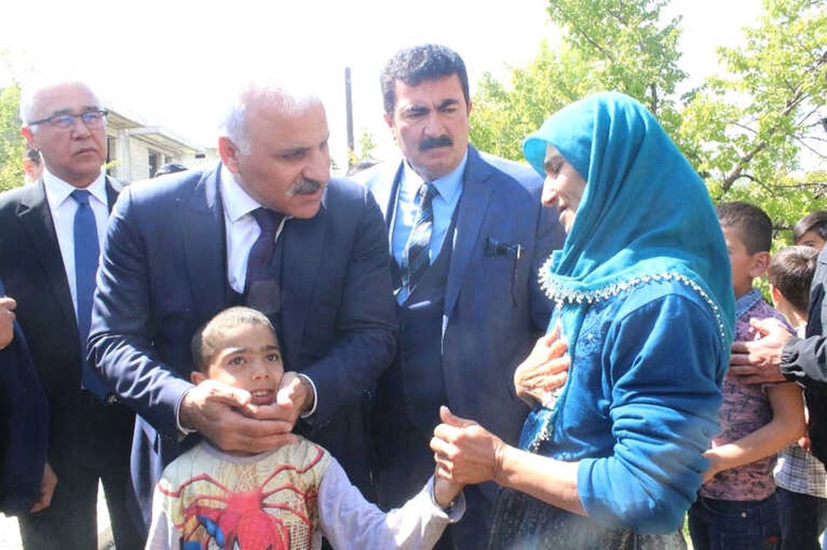 Vali Zorluoğlu Hacıbekir Mahallesi Halkıyla Bir Araya Geldi