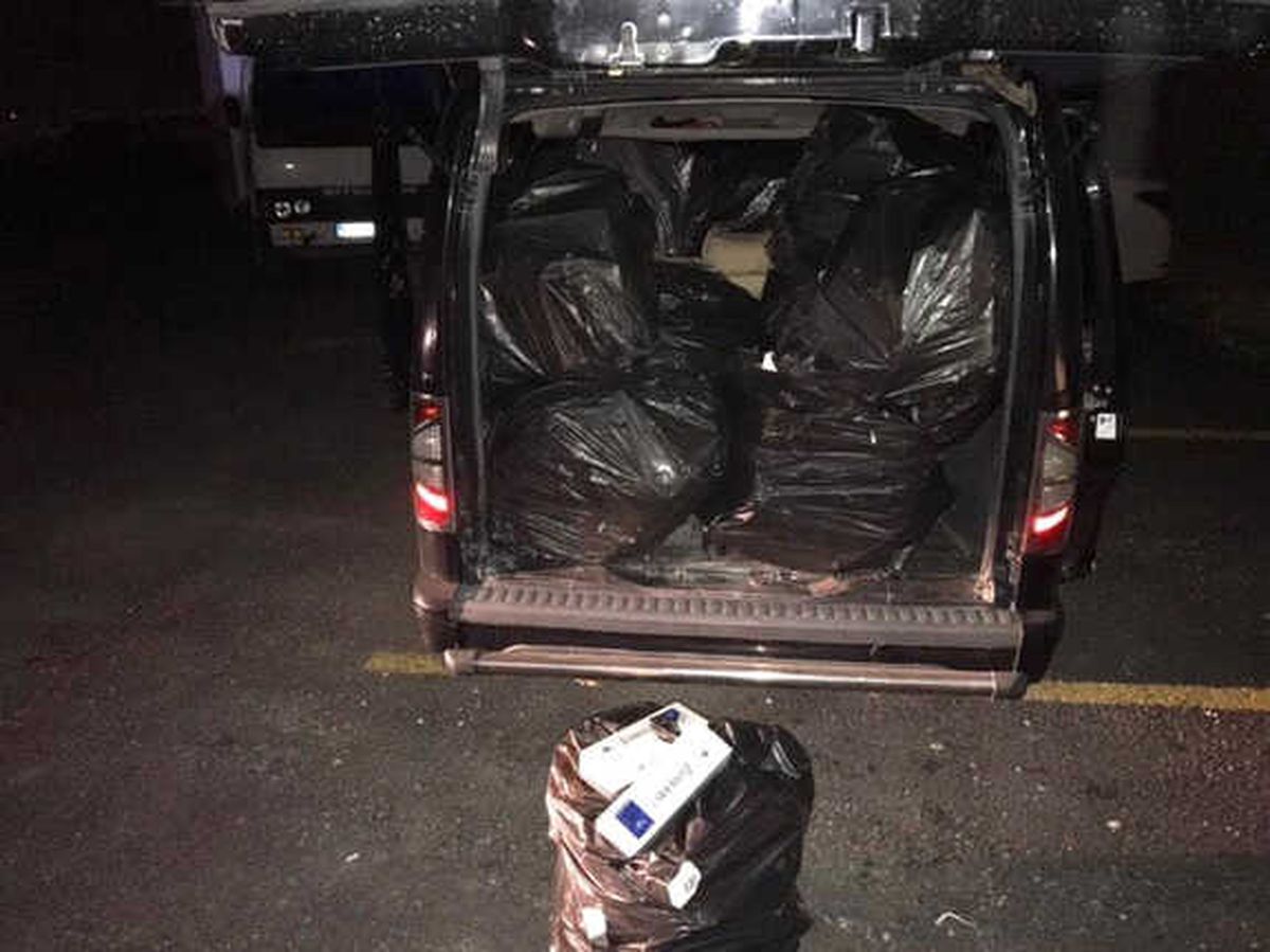 Van\'da 18 Bin Paket Kaçak Sigara Ele Geçirildi
