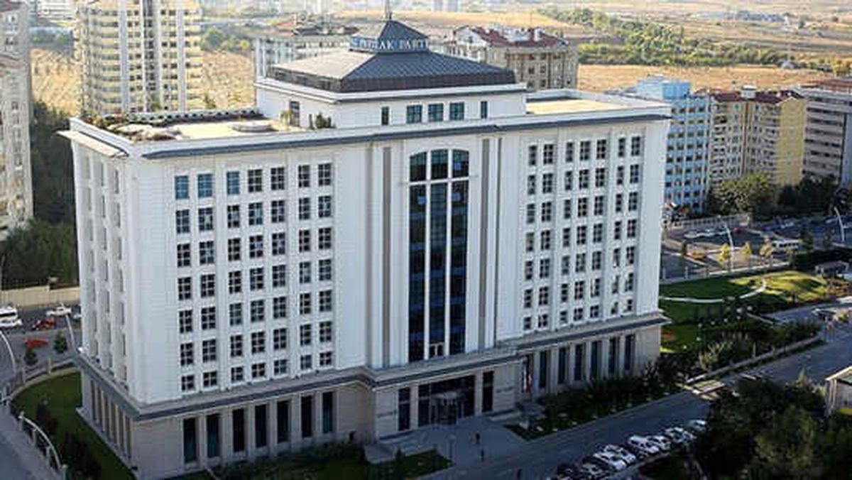 AK Parti\'de Aday Belirleme Süreci Başlıyor