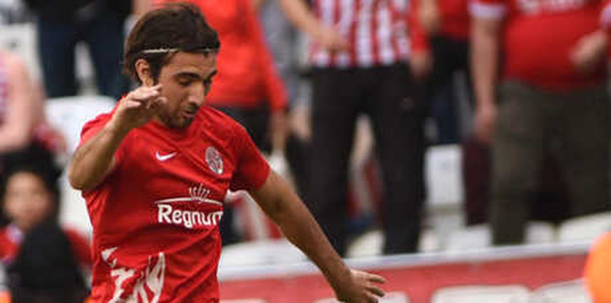 Antalyaspor\'da Sakıb Sezonu Kapattı