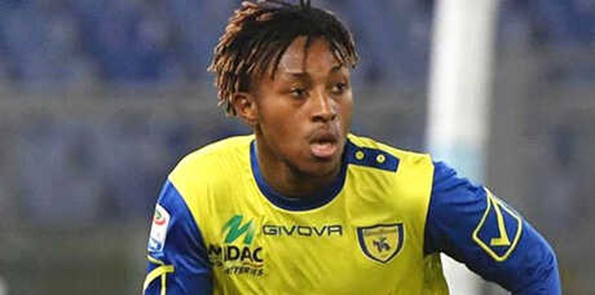 Galatasaray\'ın Gözdesi Samuel Bastien!