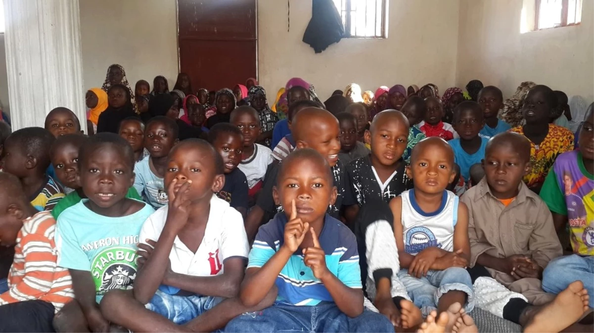 Gambiya\'yadaki Yetimhane Yürekleri Sızlattı