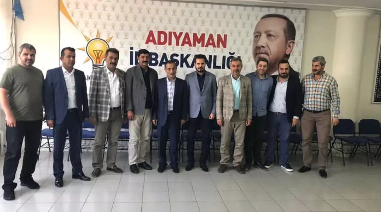 Gazeteci Yazar Toprak AK Parti\'den Aday Adayı Oldu