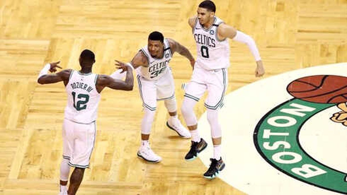 Celtics Konferans Yarı Finalinde