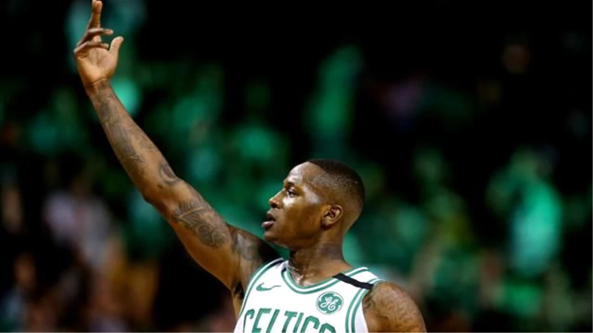 Celtics\'ten Konferans Yarı Finaline Güçlü Başlangıç