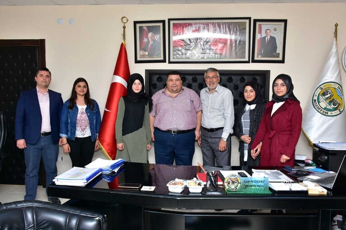 İnönü Nene Hatun Mesleki ve Teknik Anadolu Lisesi\'nden Başkan Bozkurt\'a Teşekkür Ziyareti