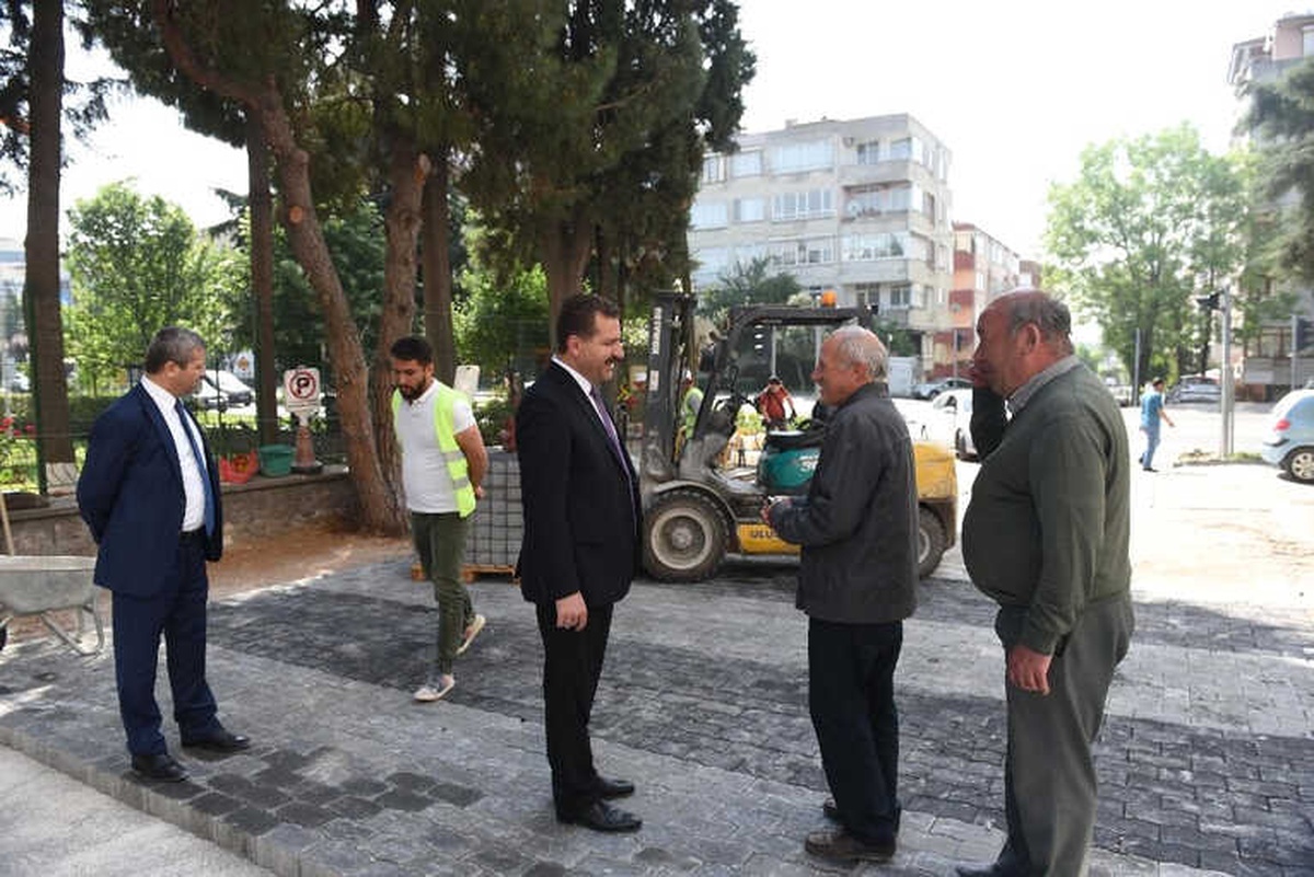 Karesi Sokaklarına Antik Taşlar Döşendi