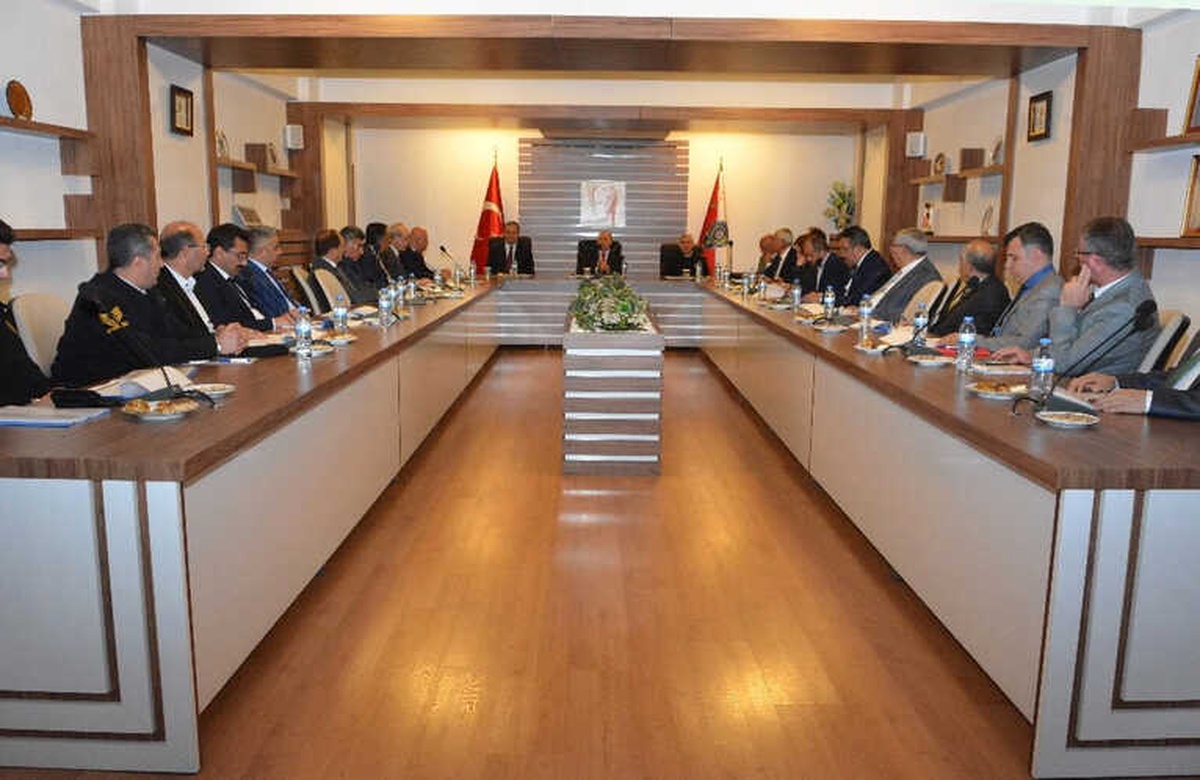 Kayseri\'de Ölümlü Trafik Kazalarında Yüzde 8\'lik Düşüş Oldu