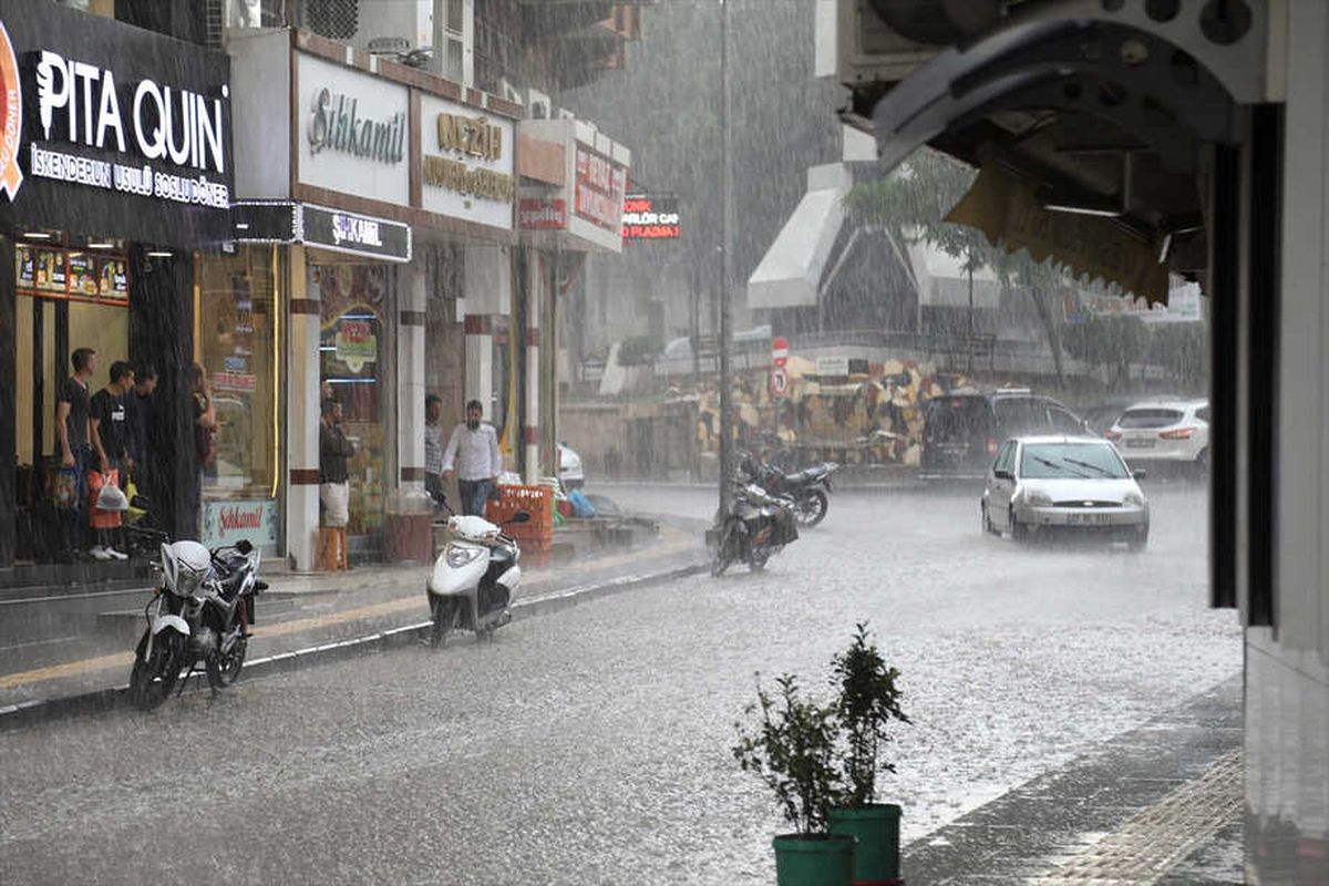 Kilis\'te Sağanak