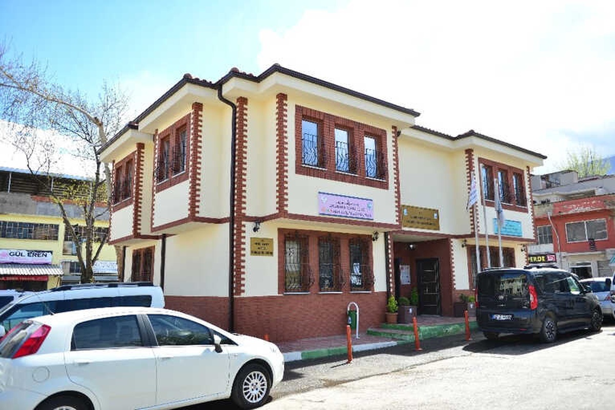 Mahalle Konakları Yıldırım\'a Değer Katıyor