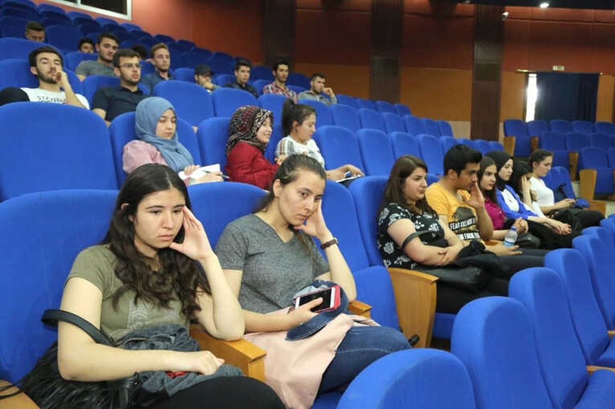 Sdü\'de Tübitak Öğrenci Projeleri Yarışması Bilgilendirme Toplantısı
