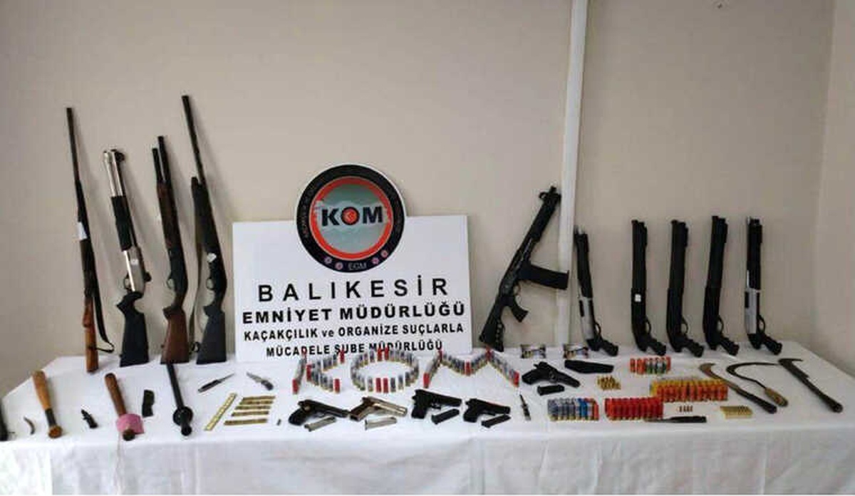 Suç Örgütünün 8 Üyesi Tutuklandı