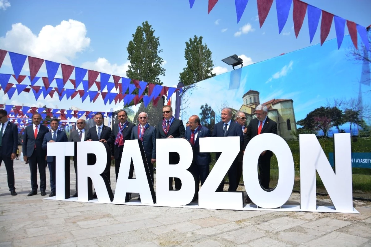 Trabzon Tanıtım Günleri\'nin Startını Meclis Başkanı Kahraman Verdi