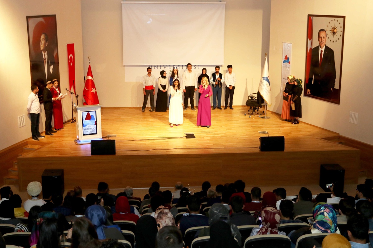 11. Türkiye Uluslararası Öğrenci Buluşması Ağrı\'da Yapıldı
