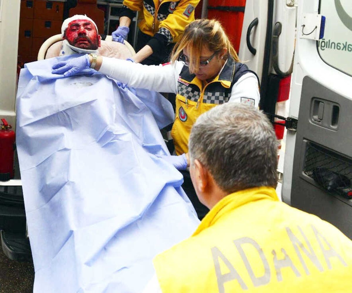 Boşandığı Kocasını Kızgın Yağ Döküp Satırla Yaralayan Kadına 20 Yıl Hapis Cezası