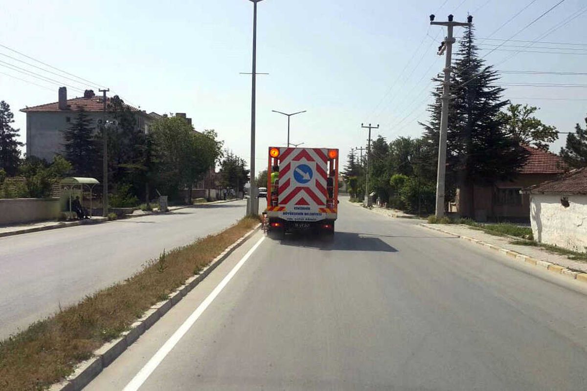 Çifteler\'de Yol Çizgi Boyama Çalışmaları Tamamlandı