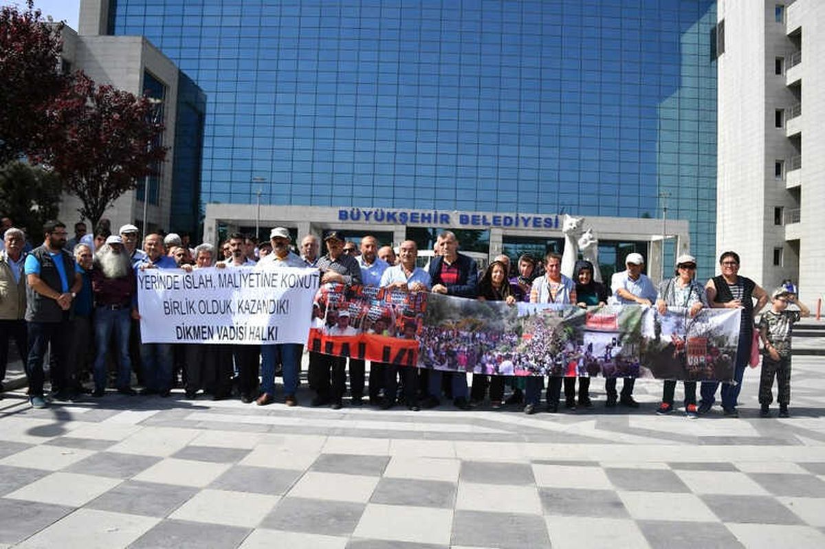 Dikmen Vadisi Sakinlerinden Başkan Tuna\'ya Teşekkür