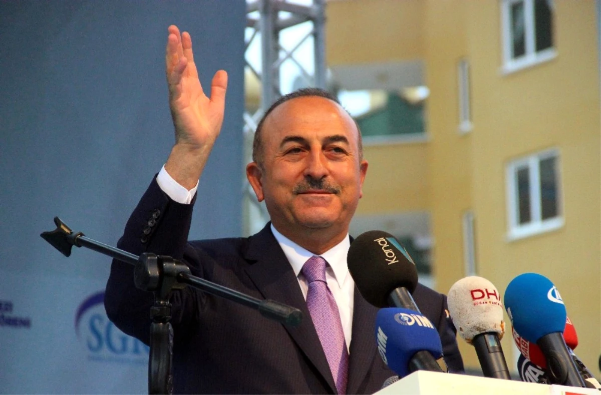 Dışişleri Bakanı Çavuşoğlu: "Tarihi Çarpıtarak Yanlış Konuşuyor"