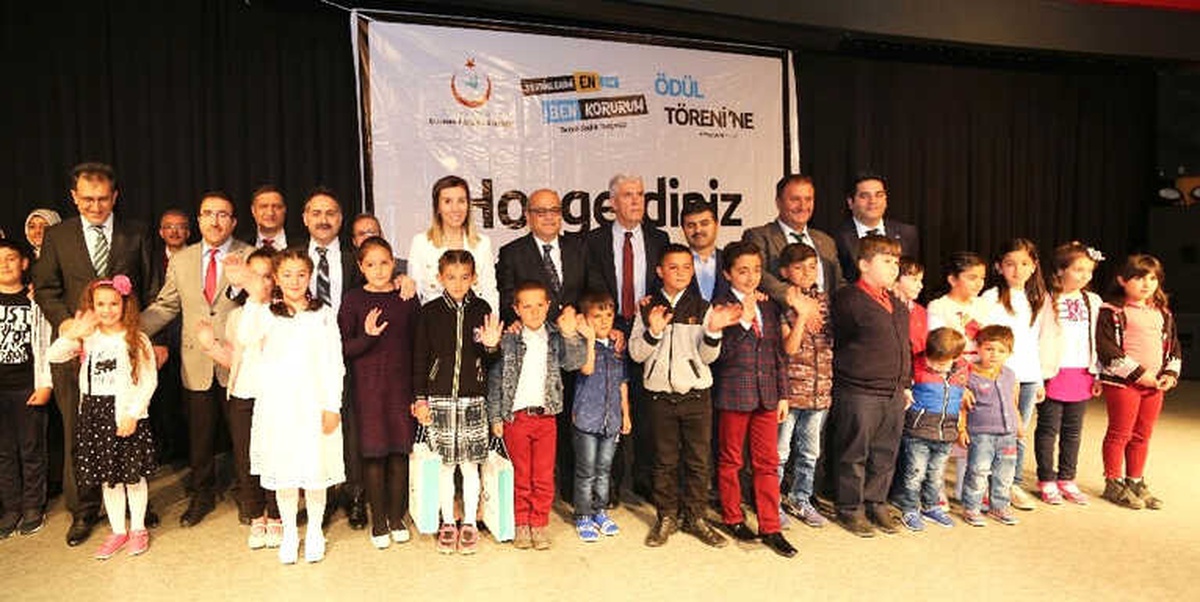 Erzurumlu Çocuklar "Sevdiklerimi Kanserden En Çok Ben Korurum" Dedi