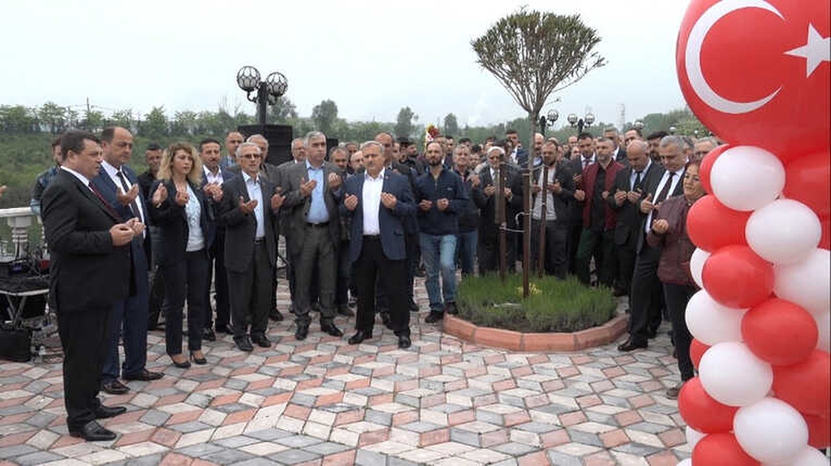 Gülüç\'te Üst Geçit ve Akaryakıt İstasyonu Hizmete Açıldı