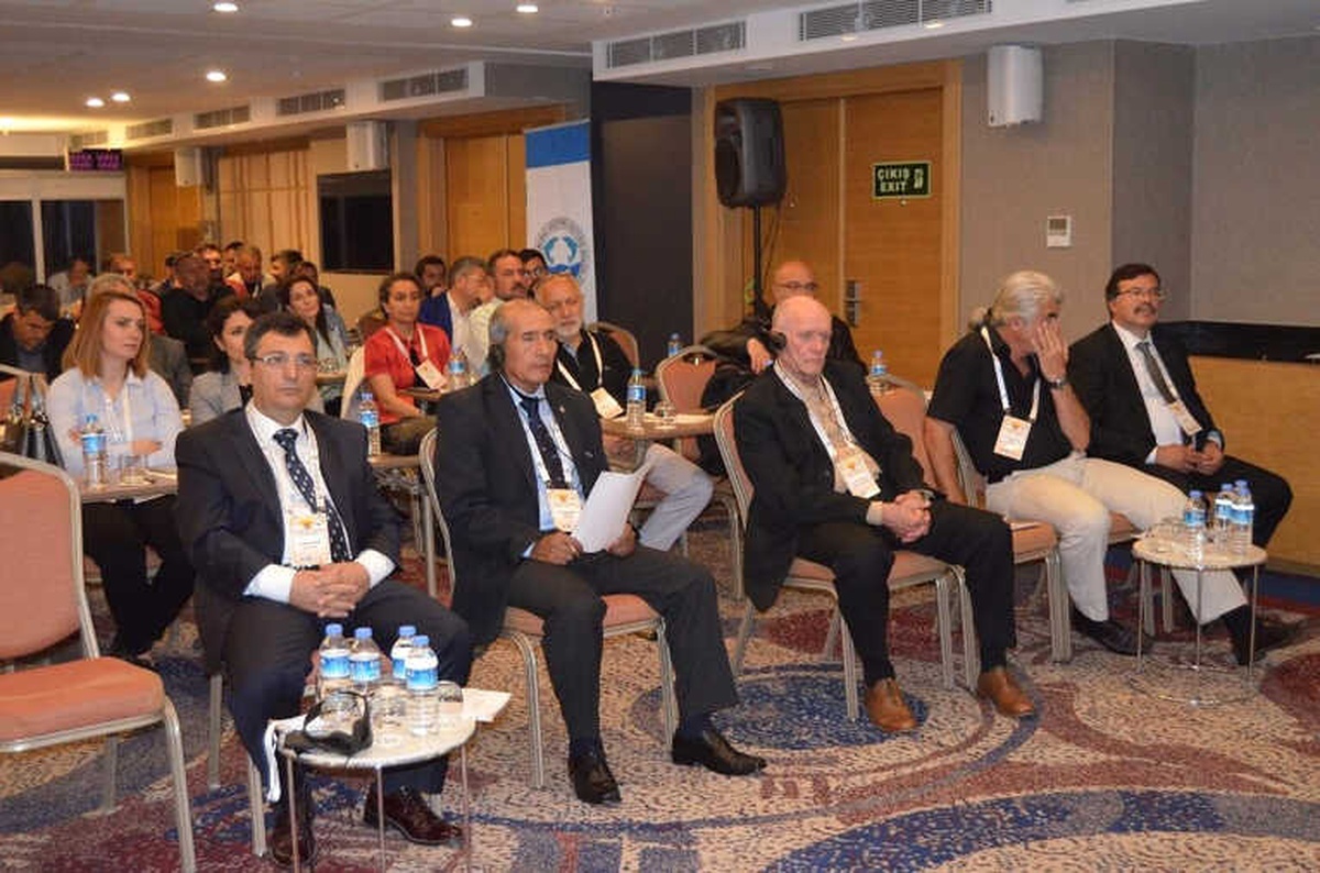 Hamsiyi Konuşmak İçin Dünyanın Öbür Ucundan Geldi
