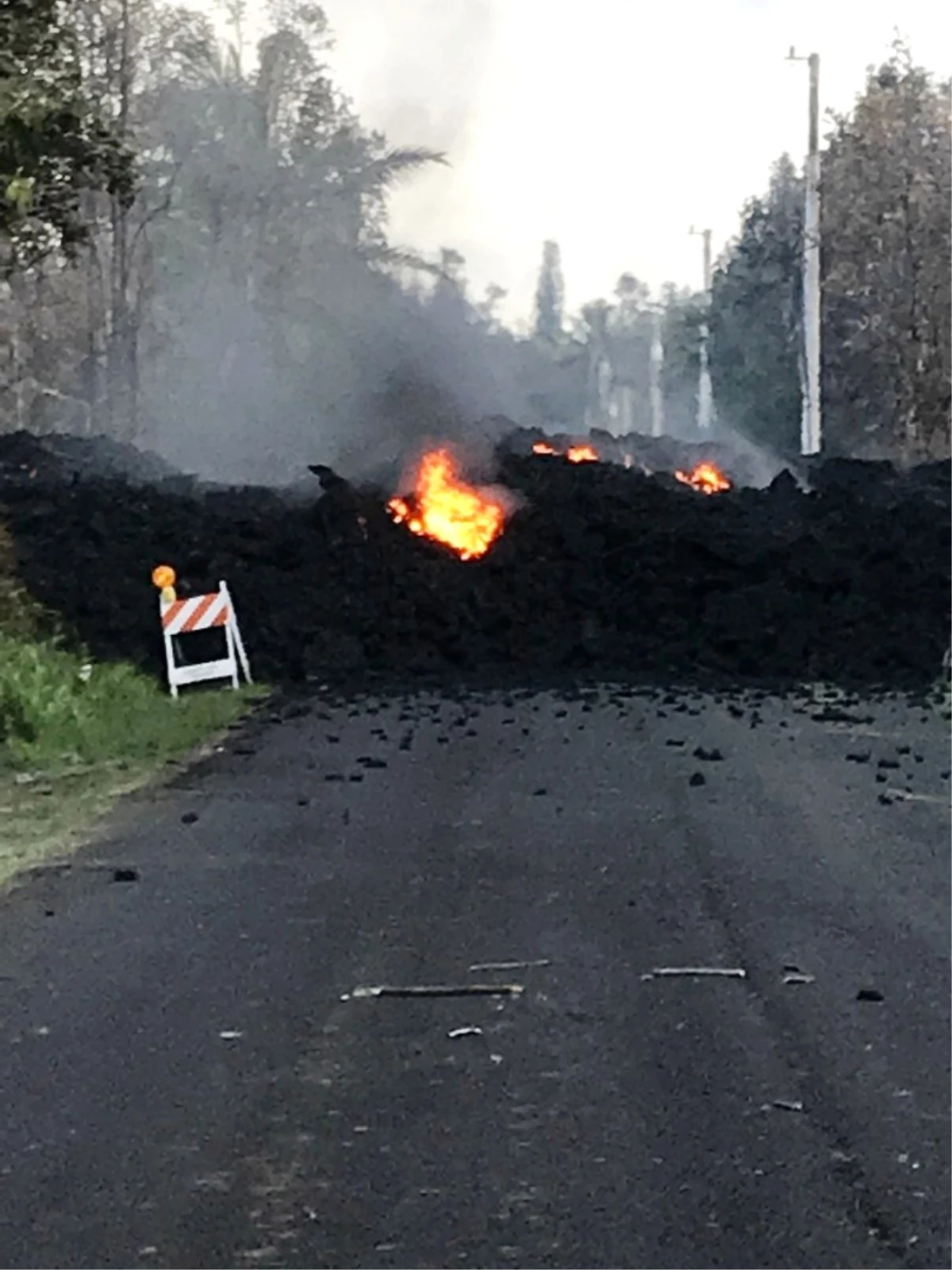 Havai\'de Kilauea Volkanı\'nın Patlamasıyla Acil Durum İlan Edildi