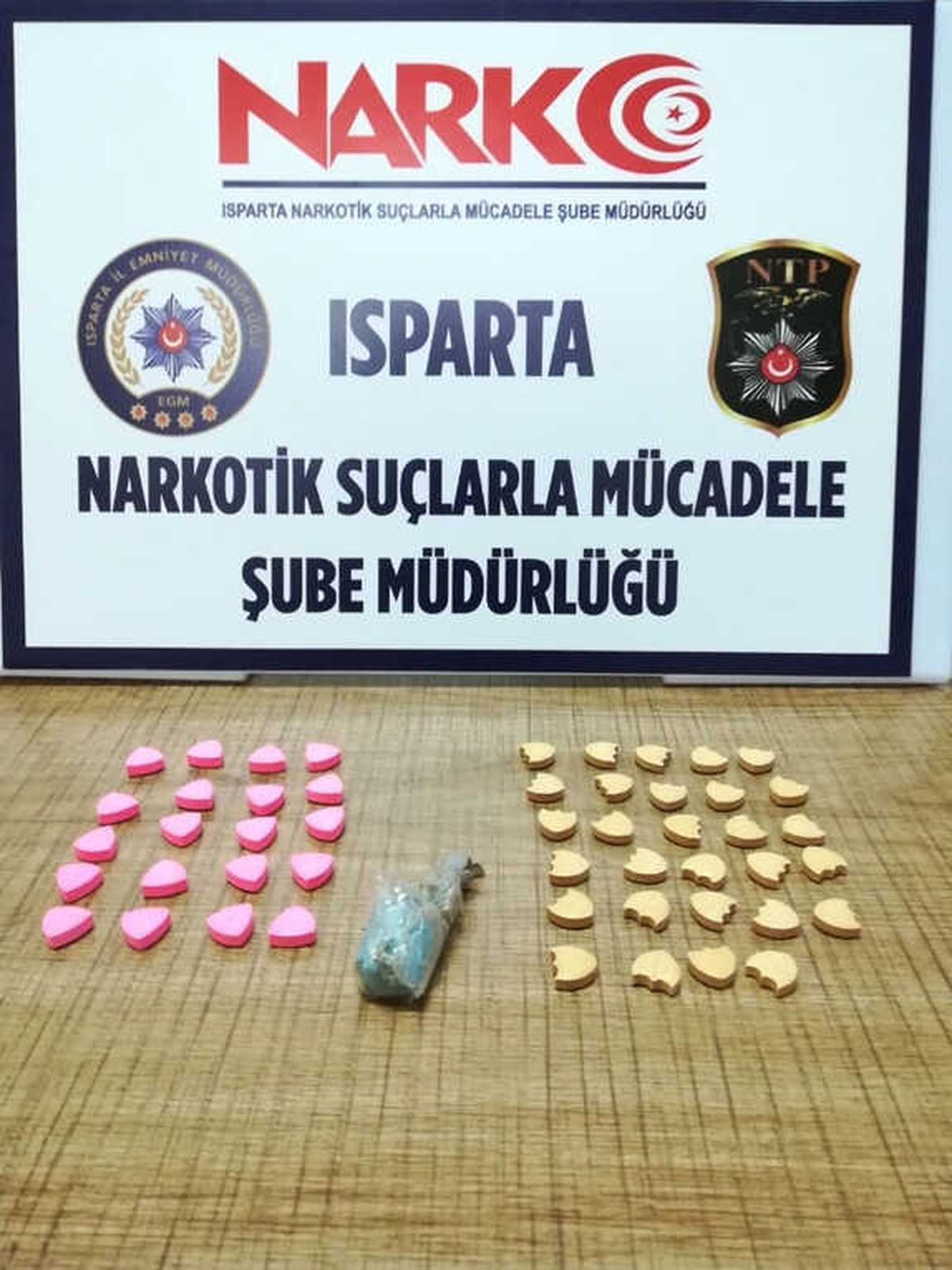 Isparta\'da Uyuşturucu Operasyonu