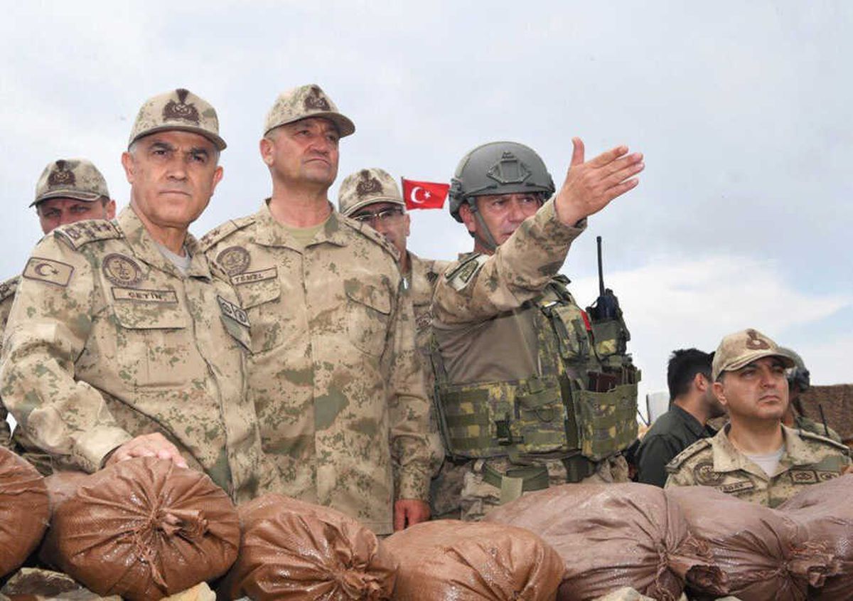 Jandarma Genel Komutanı Çetin, Afrin\'de İncelemelerde Bulundu