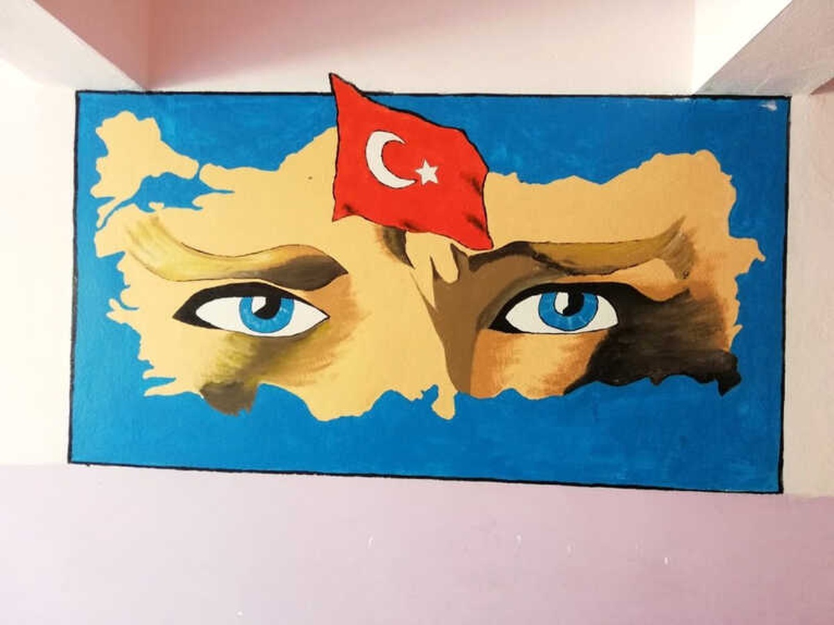 Okul Duvarlarına Milli Değerler Nakşedildi