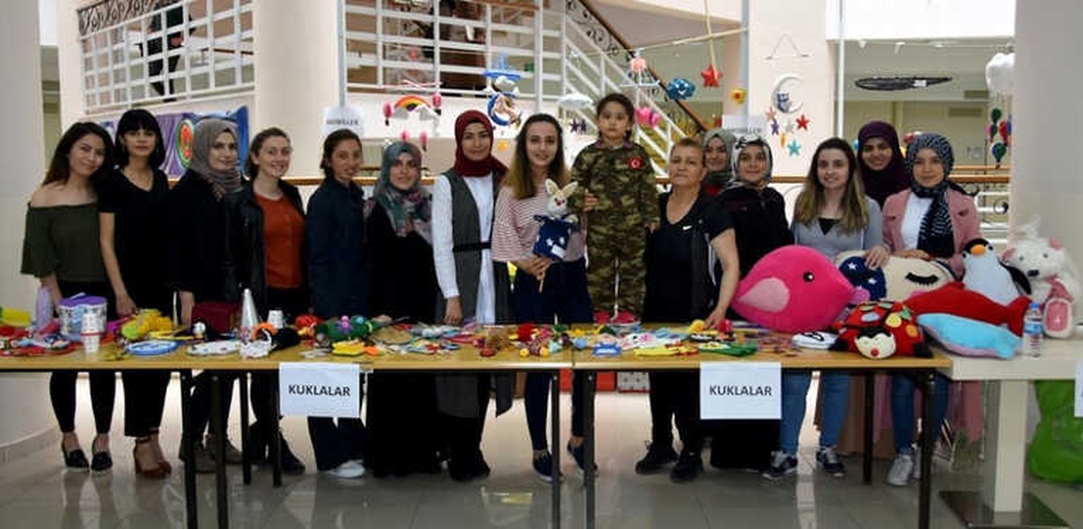 Okul Öncesi Öğrencilerinin Mesleki Tutkuları Materyallere Yansıdı