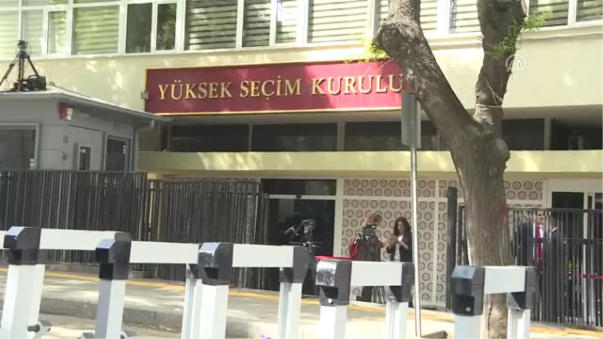 Yıldırım ve Bahçeli, Erdoğan\'ın Adaylığı İçin Ysk\'de