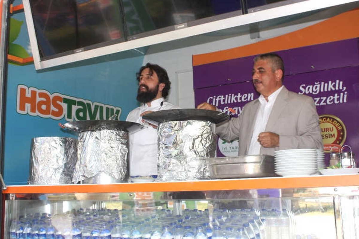 Anne Çocuk Festivalinde Karavanda Yemek Sürprizi