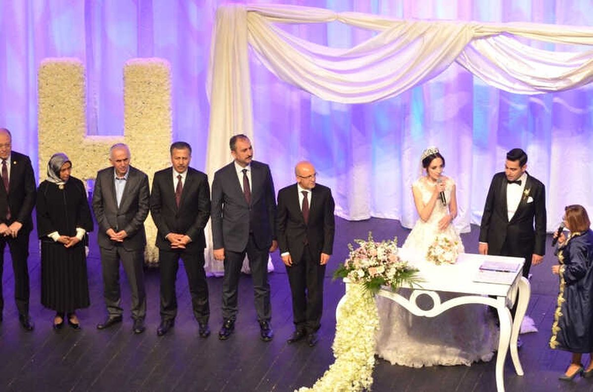 Başbakan Yardımcısı Şimşek ve Adalet Bakanı Gül Nişan Törenine Katıldı