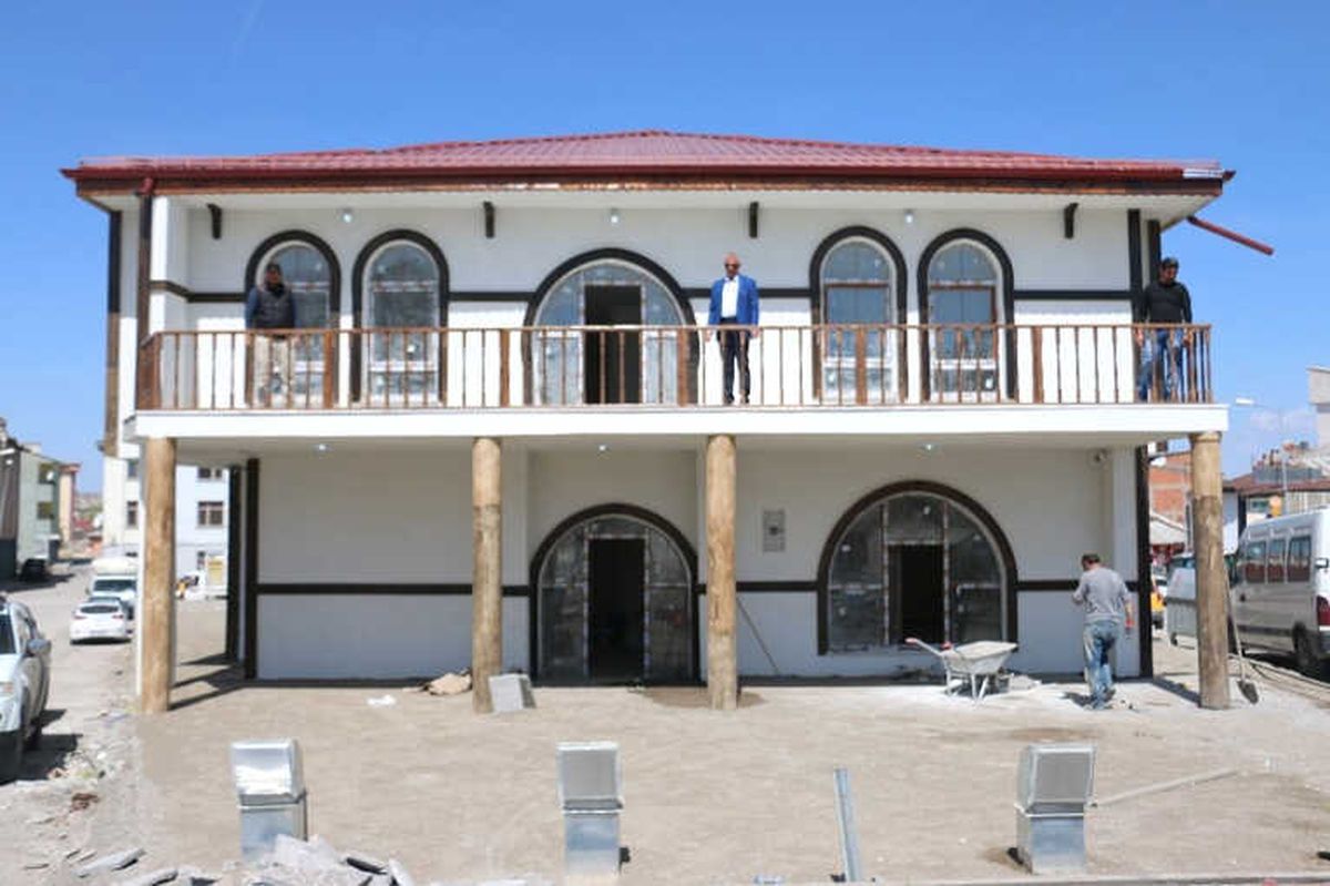Dede, Torun Gençlik Merkezinin Yapımı Tamamlandı