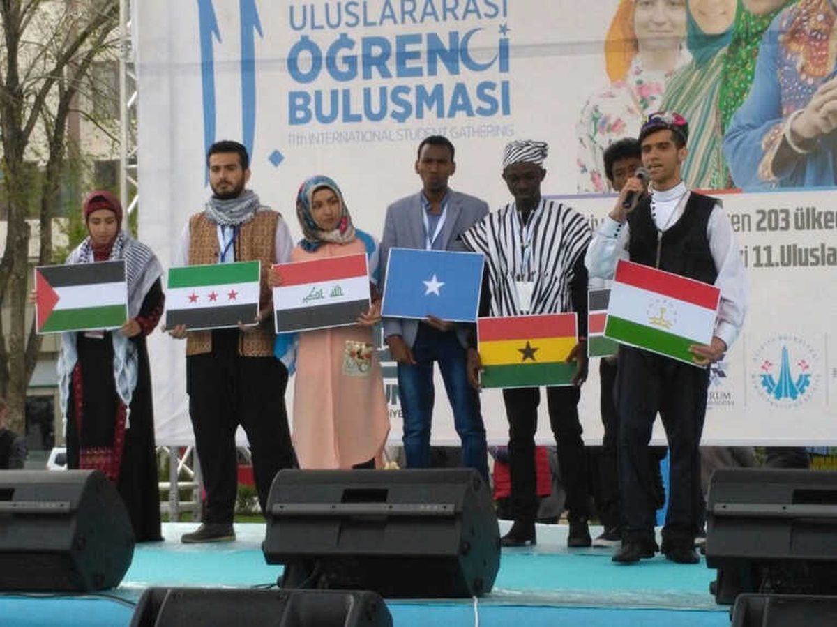 Erzurum\'da 11. Uluslararası Öğrenci Buluşması Etkinliği Renkli Etkinliklere Sahne Oldu