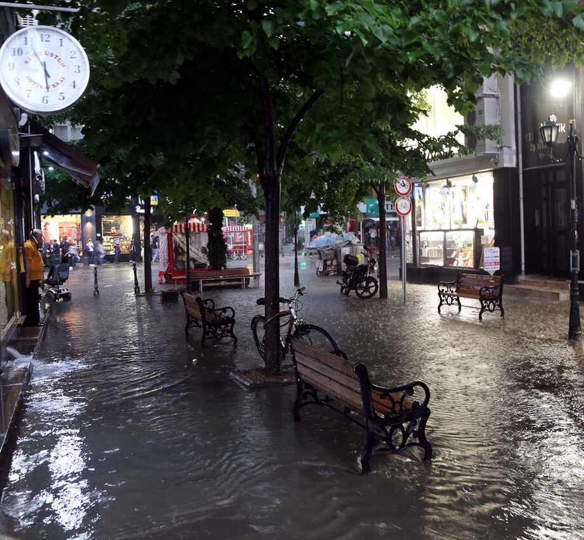 Eskişehir\'de Sağanak