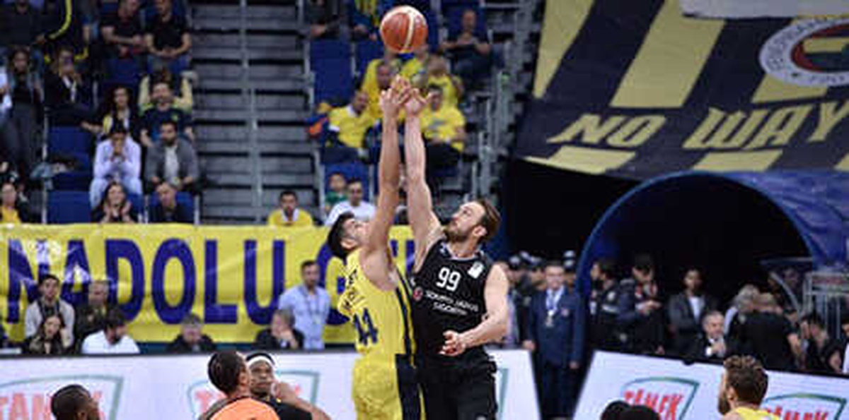 Fenerbahçe Doğuş - Beşiktaş Sompo Japan (Canlı)