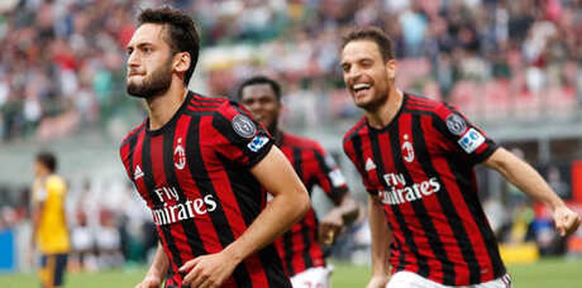 Hakan Çalhanoğlu Attı, Milan Coştu!
