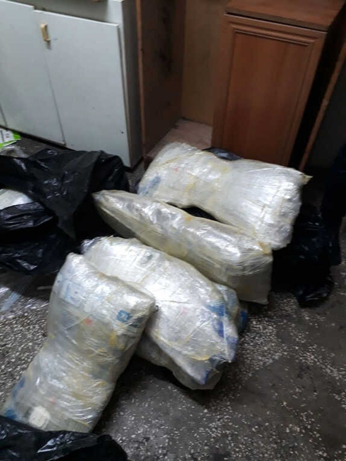 Hatay\'daki Uyuşturucu Operasyonunda 3 Kişi Tutuklandı