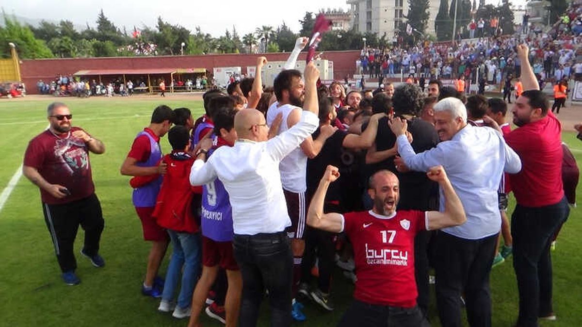 Hatayspor 1. Lige Yükseldi