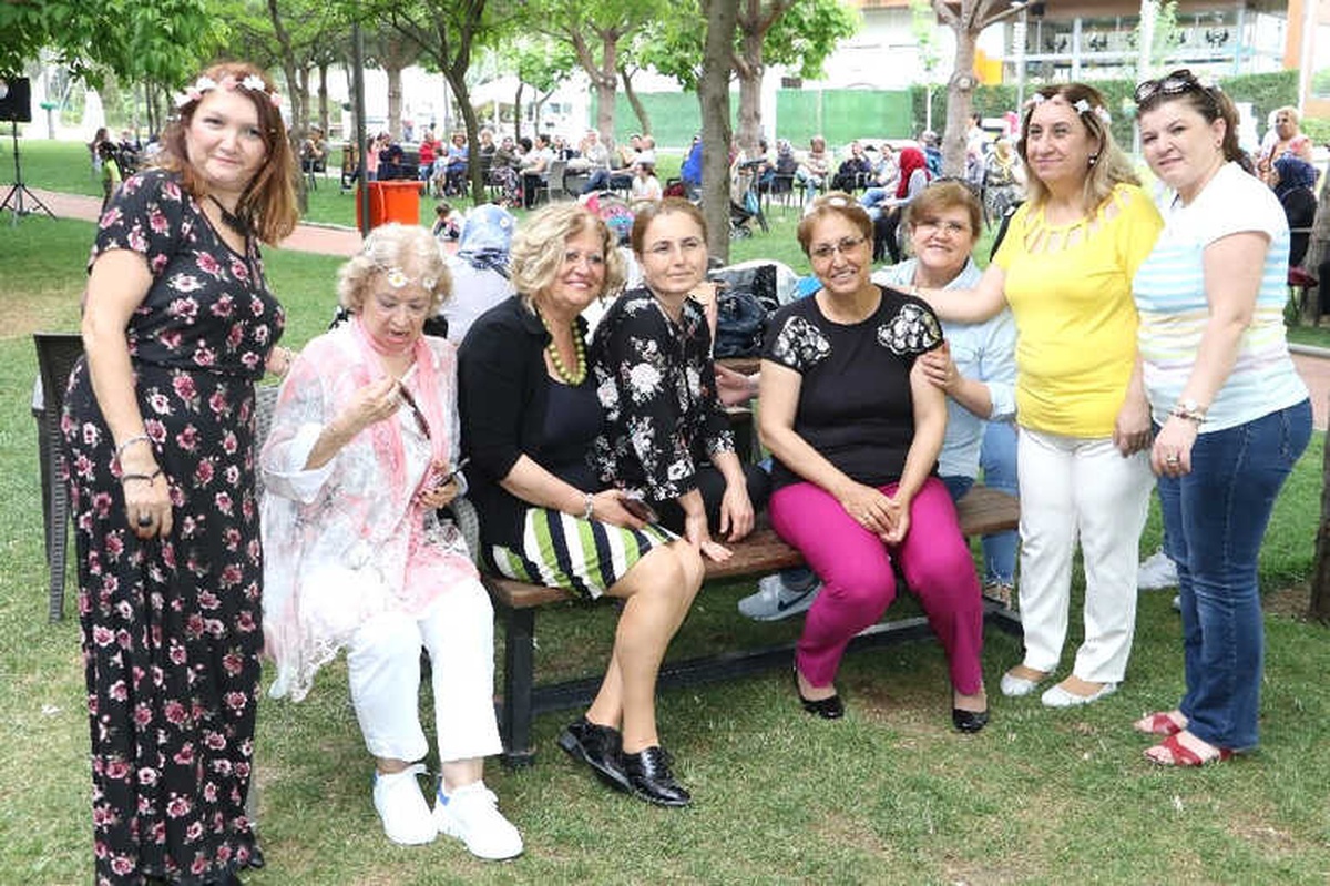 Manisa\'da Hıdrellez Coşkuyla Kutlandı