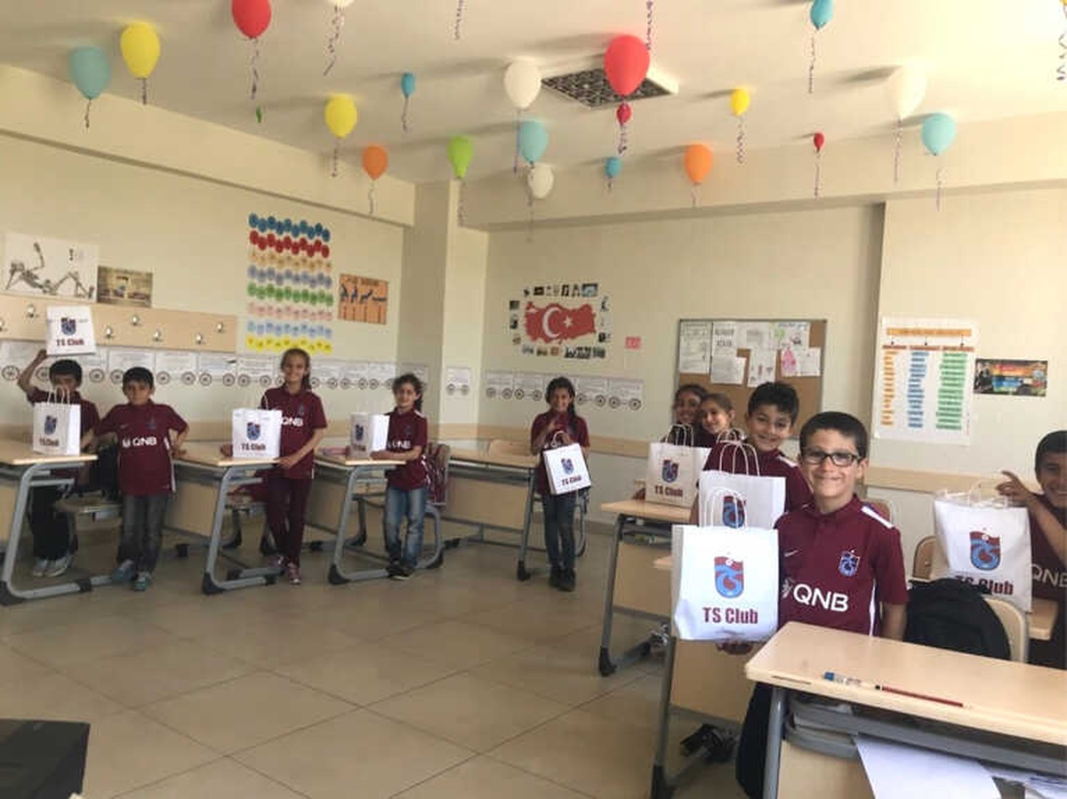 Mardin Mazıdağılı Öğrencilerin Trabzonspor Sevgisi