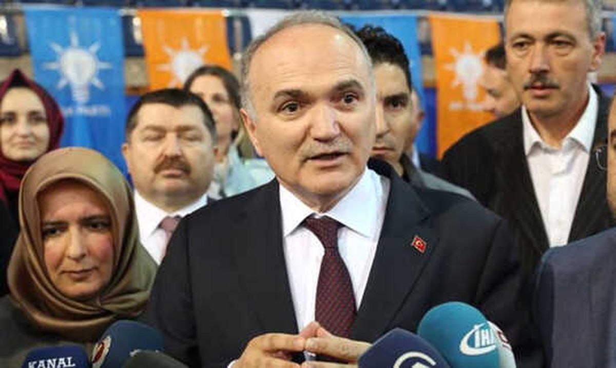 Özlü: CHP\'de Şans Görmüyorum