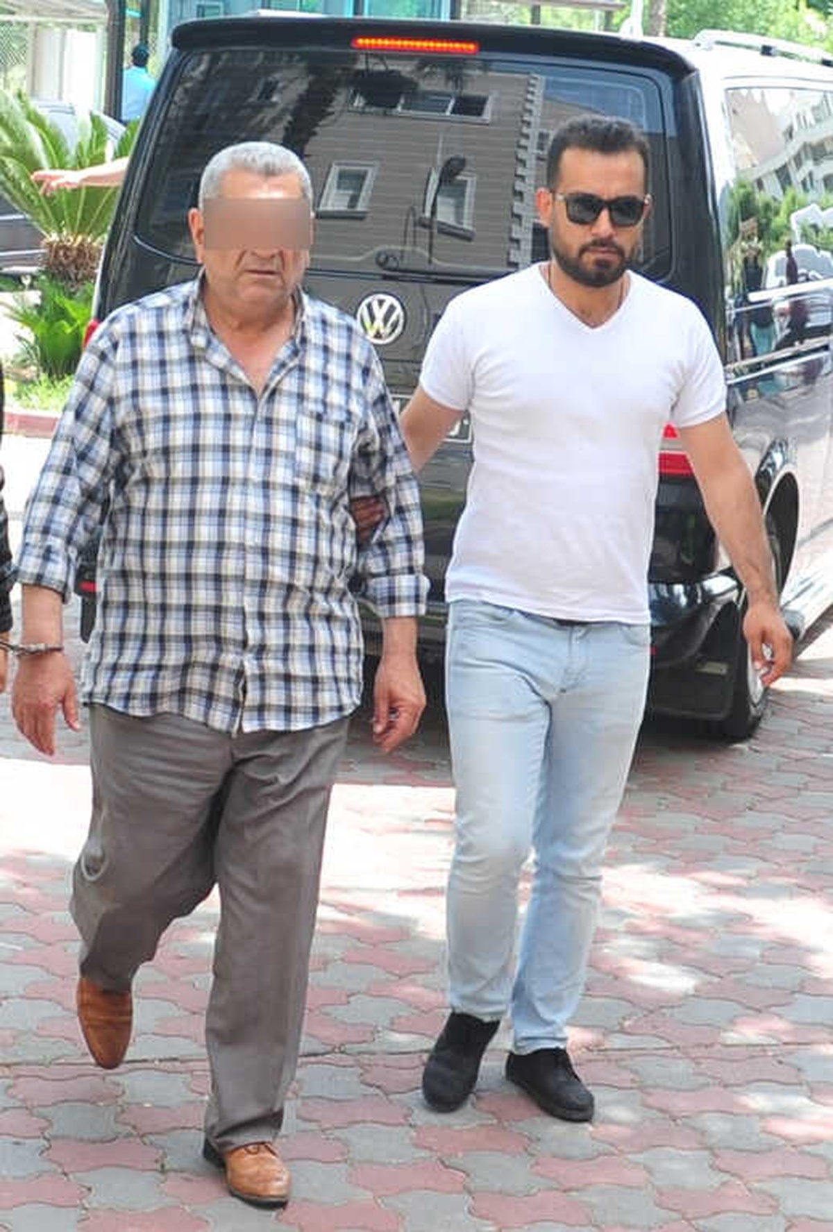 Sana Nefesi Kuvvetli Birisiniayarlayacağım\' Dolandırıcılığı